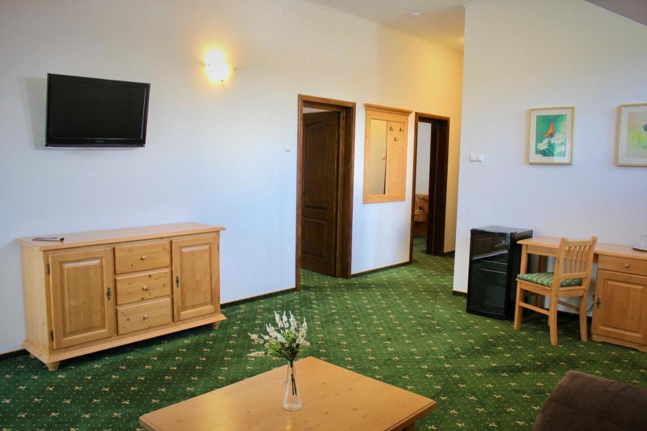 סנט קנזיאן Hotel Alex מראה חיצוני תמונה